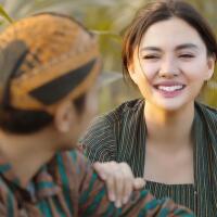Pakaian Adat Yogyakarta Adalah Brainly - Baju Adat Tradisional
