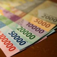 rupiah-melemah-tipis-ke-rp14130-per-usd