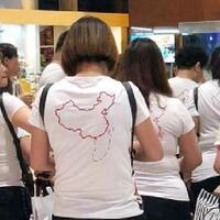 vietnam-usir-turis-cina-pakai-t-shirt-peta-laut-cina-selatan
