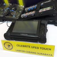 alat-pemeriksa-ponsel-vanessa-angel-dipamerkan-di-hut-bhayangkara