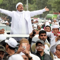jika-pemerintah-tak-mau-bayar-overstay-habib-rizieq-fpi-akan-galang-dana