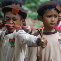 ketapel-sebagai-penguji-kekuatan-rasa-sakit-itu-pernah-ada