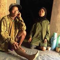 merasa-terkena-kutukan-keluarga-ini-pindah-tinggal-ke-hutan