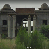 ada-yang-tahu-gak-tentang-rumah-besar-kosong-di-daerah-depok