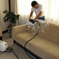 trik-cepat-cara-membersihkan-sofa-15-menit-kembali-bersih