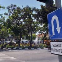 plang-rambu-rambu-di-video-profesor-ceramahi-polantas-sudah-diganti