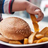 atasi-obesitas-anak-dengan-ganti-jenis-makanan-bukan-kurangi-porsi