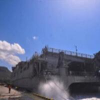 tak-punya-dokumen-kapai-angkatan-laut-amerika-ditahan-di-pelabuhan-tanjung-wangi