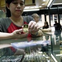 cetak-rekor-lagi-harga-emas-antam-naik-rp15000-ke-rp739000-gram