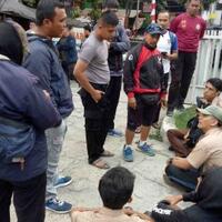 gara-gara-perempuan-dua-kelompok-pelajar-sma-negeri-di-bogor-tawuran