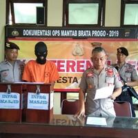 mencuri-kotak-amal-14-kali-untuk-biaya-jalan-jalan-ini-orang-atau