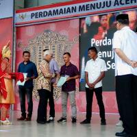 100-eks-kombatan-gam-terima-sertifikat-tanah