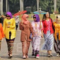 yuk-kenali-kebaya-lebih-jauh-bersama-komunitas-perempuan-berkebaya-indonesia