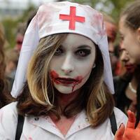 vampire-zombie-dan-dracula-sebenarnya-hantu-atau-monster-sih