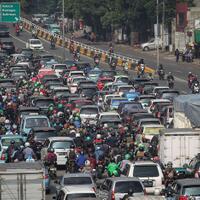 jadi-penyumbang-polusi-terbesar-motor-perlu-kena-aturan-ganjil-genap