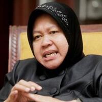 risma-keberhasilan-kepala-daerah-bukan-karena-banyak-penghargaan
