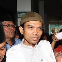 abdul-somad-soal-salib-saya-jelaskan-akidah-untuk-umat-islam