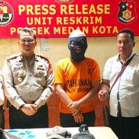 terekam-cctv-mencuri-sepeda-motor-theodorus-sinaga-di-tangkap-polisi
