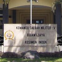 mantul-kepung-asrama-mahasiswa-papua-di-surabaya-danramil-dan-4-anggota-tni-diskors