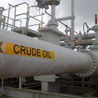 harga-minyak-turun-usai-china-dan-as-terapkan-tarif-impor-baru