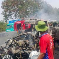 sopir-truk-telepon-temannya-sebut-rem-blong-sebelum-kecelakaan-di-tol-cipularang