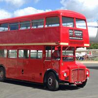 bus-tingkat-tempel-kombinasi-bus-tingkat-dan-bus-tempel