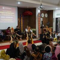 yayasan-anand-ashram-gelar-sarasehan-warga-bumi