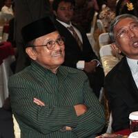 mengenang-karya-karya-bapak-bj-habibie