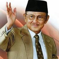 b-j-habibie-bidang-ilmu-penerbangan-bukanlah-pilihan-pertamanya