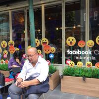 belajar-privasi-data-di-facebook-cafe