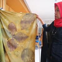 ecoprint-batik-unik-di-bajafash-2019