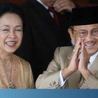 pak-habibie-inspirasi-surat-cinta-dan-kisah-kasih-abadi
