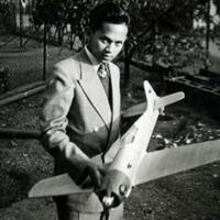 di-le-bourget-habibie-dan-n-250