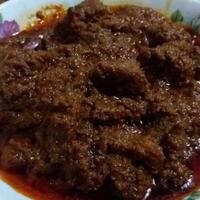 rebutan-rendang-di-acara-hajatan-dua-emak-emak-saling-baku-hantam