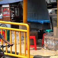 saran-dinkes-dki-soal-halte-tanah-abang-yang-berubah-jadi-warung-makan