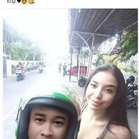 2-gadis-quotcantikquot-minta-bonceng-tiga-foto-postingan-driver-ojol-ini-viral