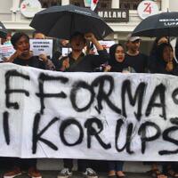 presiden-minta-pembahasan-ruu-kuhp-ditunda