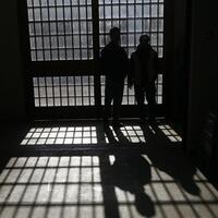 tak-etis-jika-napi-bisa-pakai-cuti-bersyarat-untuk-ngemal