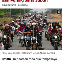 ustaz-abdul-somad-motoran-usai-pulang-salat-subuh