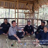 kanit-binmas-polsek-majalengka-kota-silaturrahmi-dengan-guide-wisata-gunung-karang