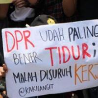 di-balik-demo-mahasiswa-ada-canda-dan-tawa