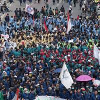 39-polisi-dan-266-mahasiswa-terluka-dalam-unjuk-rasa-hari-selasa