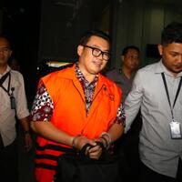 kutip-fee-dirut-perum-perindo-tersangka-suap-impor-ikan