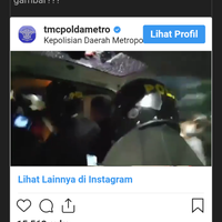 anies-soal-ambulans-di-lokasi-demo-kaca-pecah-petugasnya-terluka