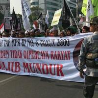 beda-dengan-demo-mahasiswa-orator-aksi-mujahid-212-teriak-turunkan-jokowi