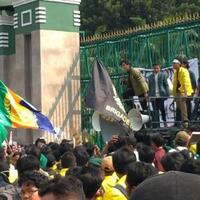 hari-ini-mahasiswa-kembali-unjuk-rasa-di-dpr