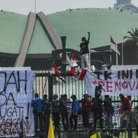 terima-kasih-mahasiswa-dan-pelajar-sekolah