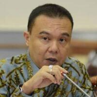 prabowo-tunjuk-dasco-gantikan-fadli-zon-jadi-wakil-ketua-dpr