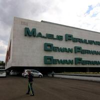 jokowi-jk-hingga-ma-ruf-hadiri-pelantikan-anggota-dpr-ri-terpilih-2019