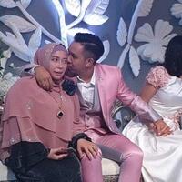 viral-seorang-ibu-di-tolak-hadiri-pernikahan-anaknya